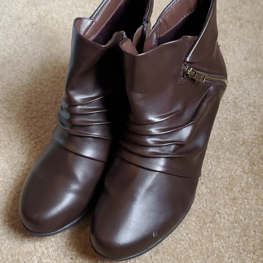Brown i Comfort booties